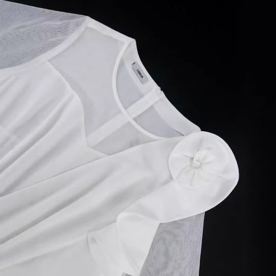 Damen Faltendes Kurzes Kleid mit innovativem Einschlag und transparenten Ärmeln R&B