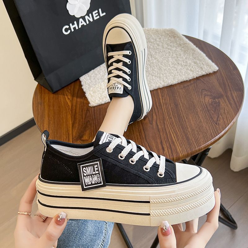 Damen modische Plateausneaker mit angesagtem Design R&B