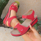 Damen komfortable Wedge-Sandalen mit verstellbarem Riemendesign R&B