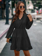Damen kurzes Kleid mit lässigem Schnitt und Volantdetails R&B