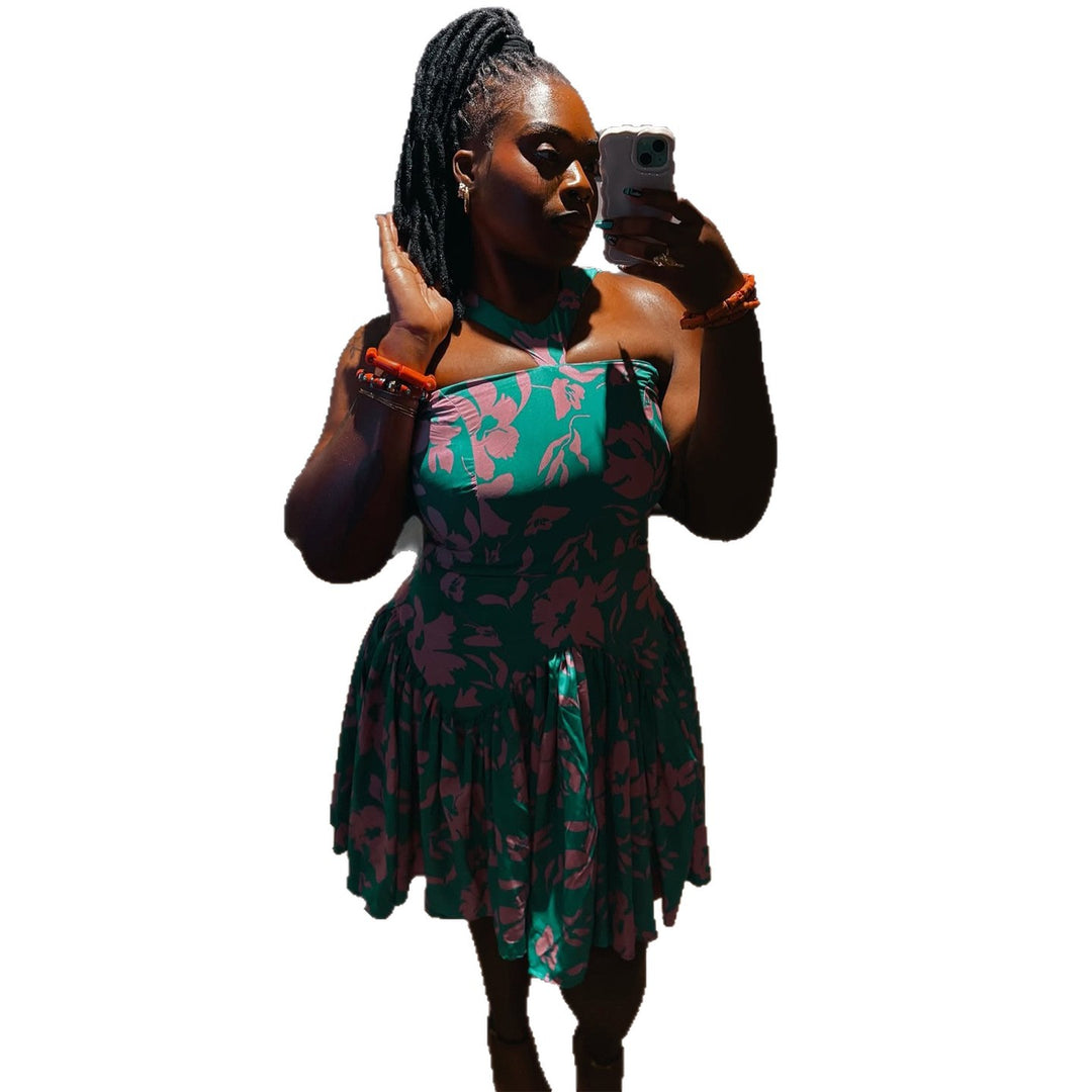 Damen Sommerliches Kleid mit hübschen Blumenmuster und tailliertem Design R&B