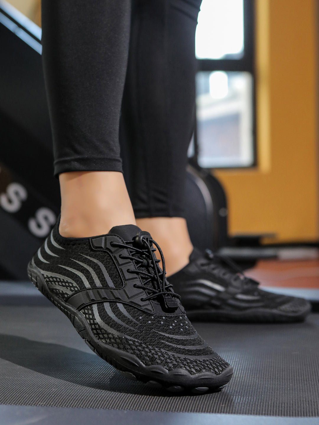 Damen Aquatische Sport-Schuhe mit schnelltrocknendem Obermaterial und flexibler Sohle R&B