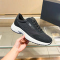 Damen moderne Freizeitsneakers mit stabiler Dämpfungstechnologie R&B