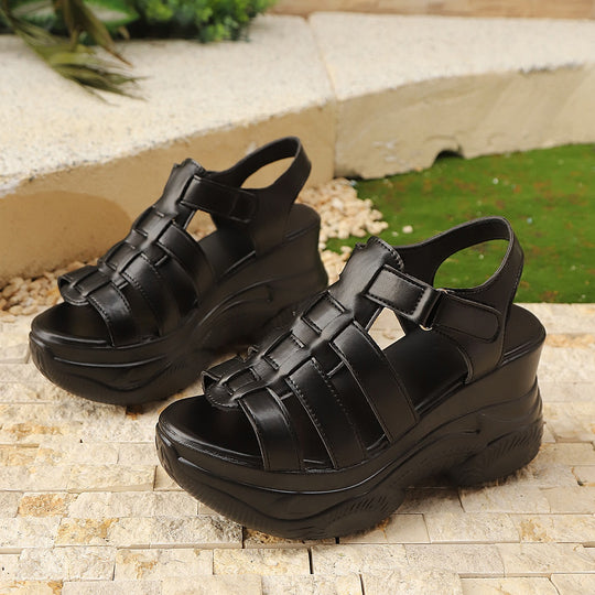 Damen modische Plateau-Sandalen mit trendiger Riemchenstruktur R&B