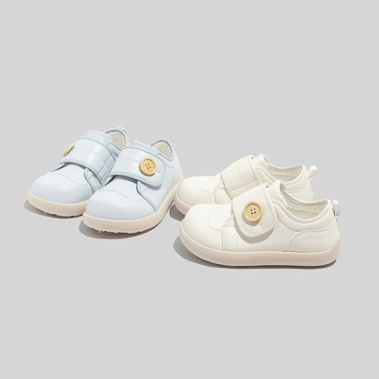 Damen Sneakers mit innovativem Knopfvorschluss und atmungsaktiven Eigenschaften R&B