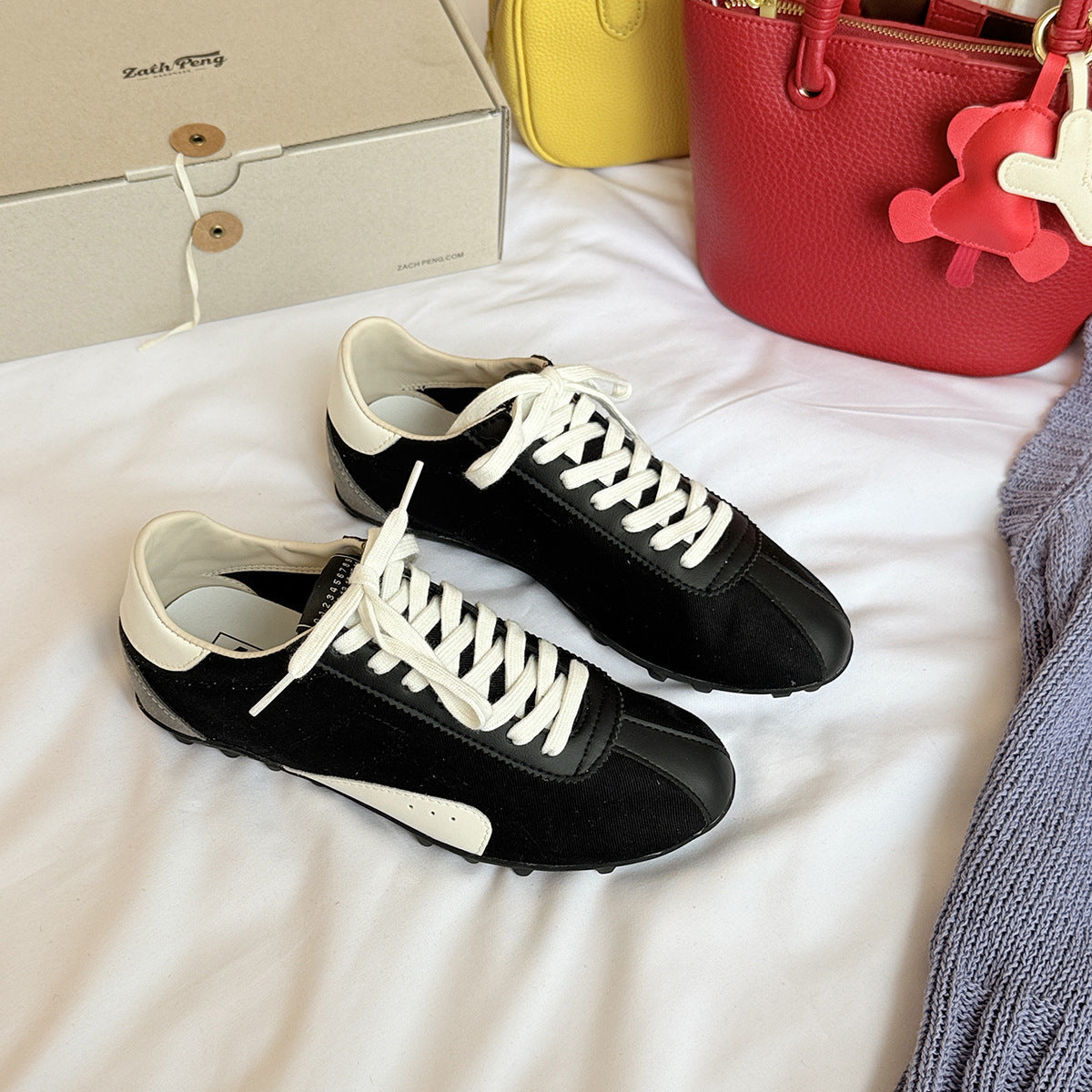 Damen Sportliche Sneakers im minimalistischen Design mit atmungsaktiver Oberflächenstruktur und stabiler Sohle