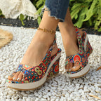 Damen Wedge-Sandalen mit buntem Motiv und komfortablem Absatz EB