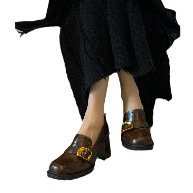 Damen elegante Plateaupumps mit schickem Schnallenakzent R&B