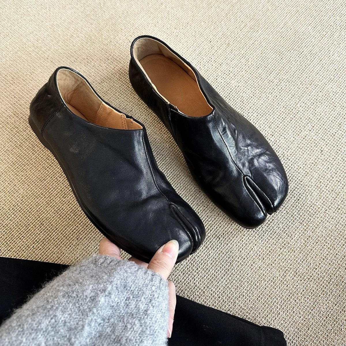 Damen Mokassins mit offenem Zehenbereich und eleganter Silhouette