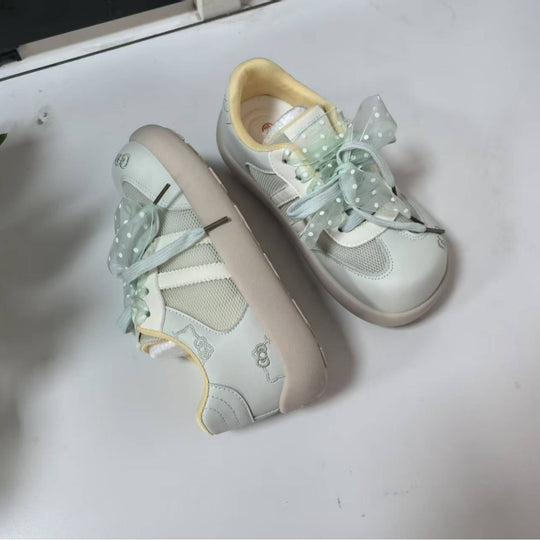 Damen Sneakers mit verspielten Details und atmungsaktiver Mesh-Oberfläche R&B