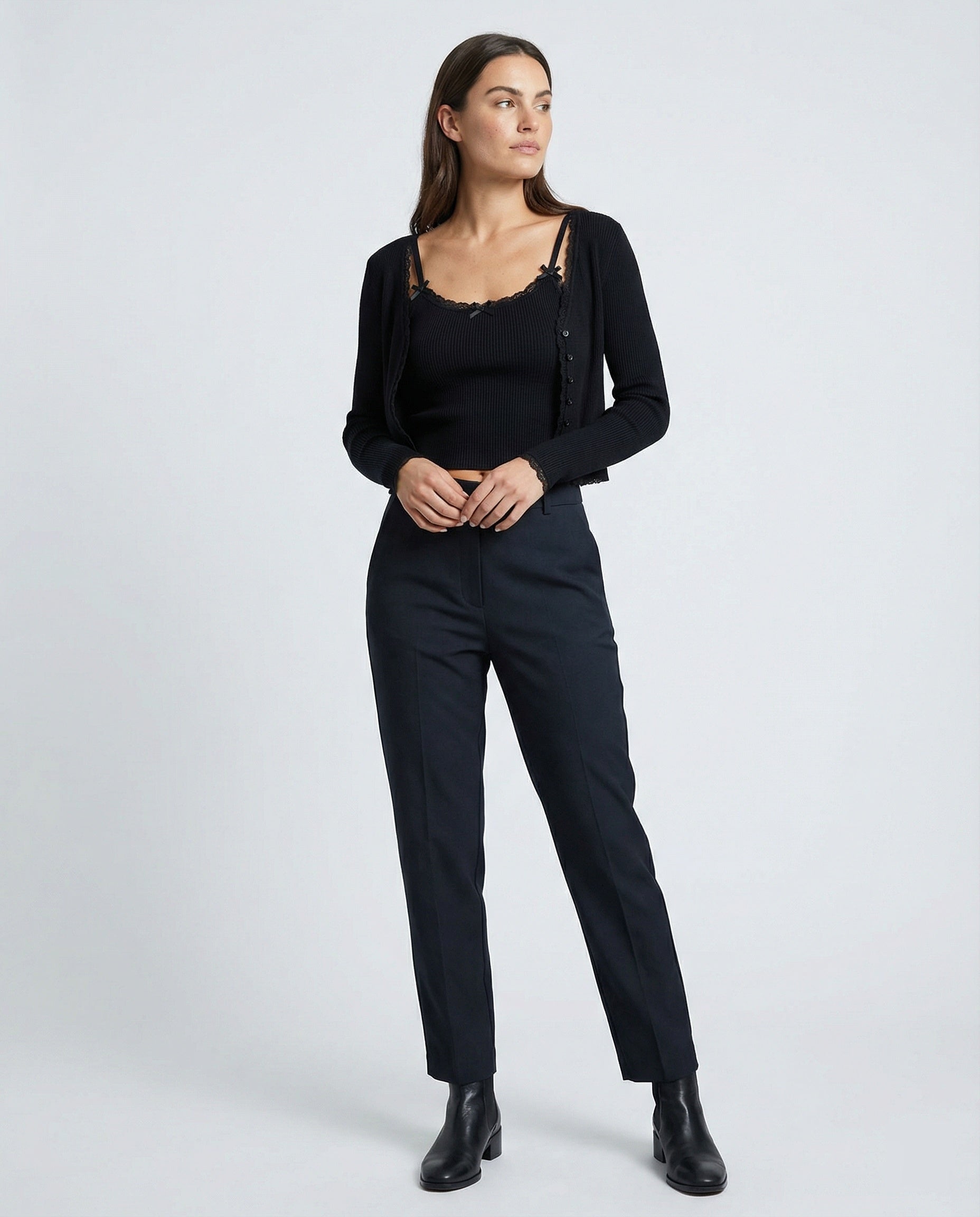 Damen feines geripptes Strick-Set mit Kurzcardigan, Spitzenbesatz-Cami und hochtaillierter Leggings R&B