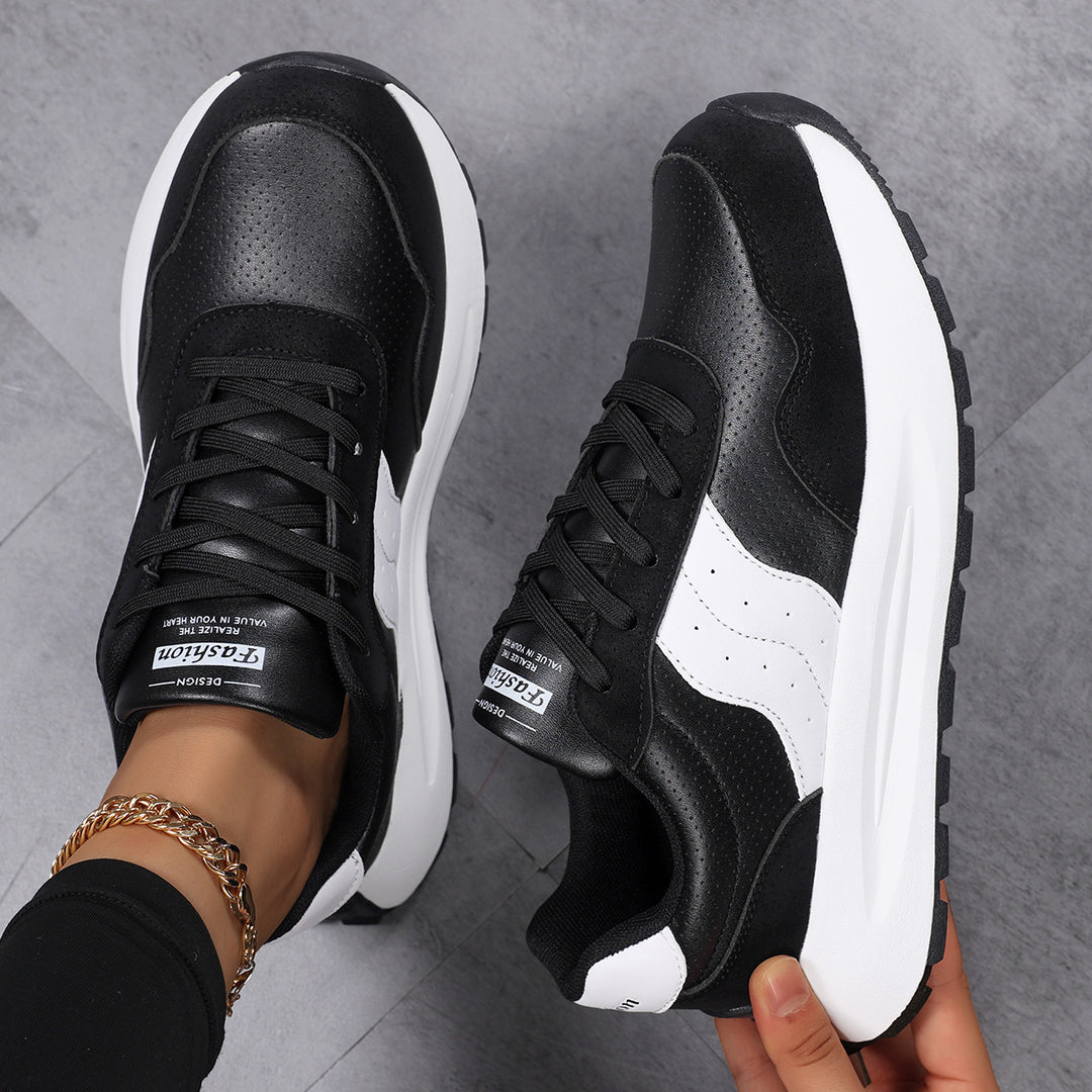 Damen Sneaker aus atmungsaktivem Leder und stylishen Akzenten R&B