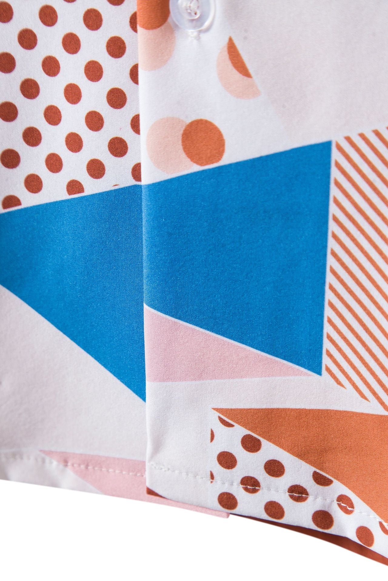 Damen Kurzarmhemd mit kreativem geometrischem Muster und lockerer Passform