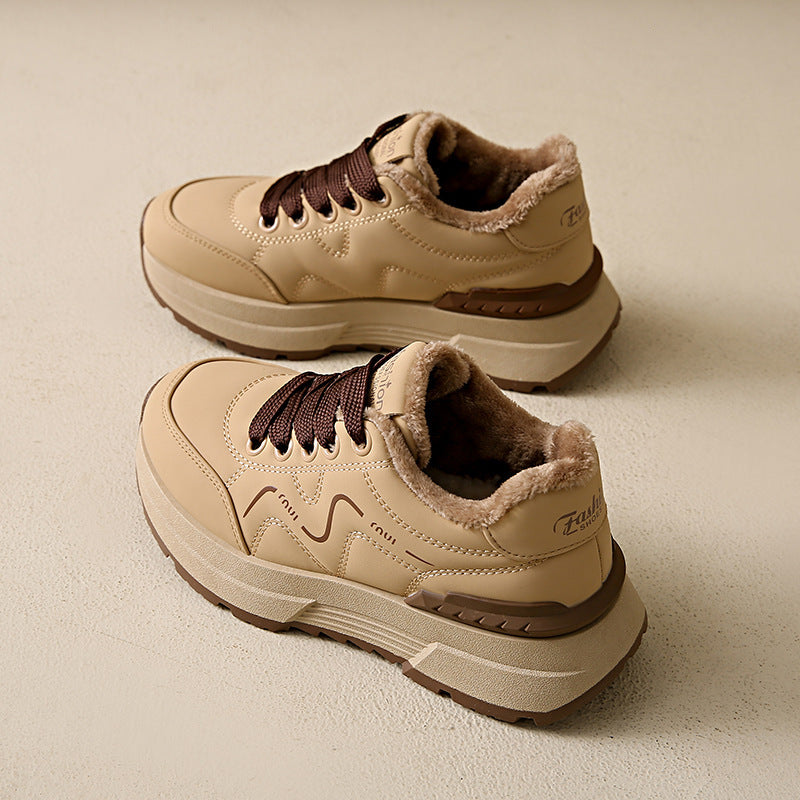 Damen Sportliche Skater Sneakers mit gepolsterter Innensohle und stabiler Laufsohle R&B