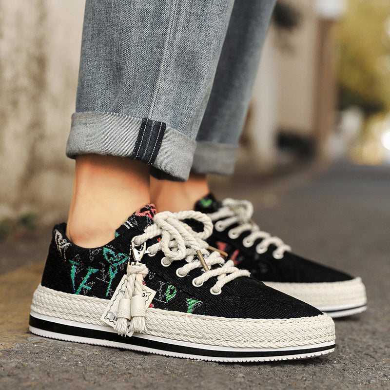 Damen modische Sneakers mit trendigem Textil-Obermaterial und geflochtener Sohle