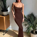 Damen Langärmeliges Abendkleid mit figurbetonendem Schnitt und dezentem V-Ausschnitt R&B