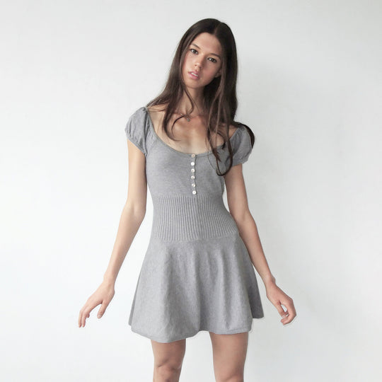 Damen elegantes Kleid mit Puffärmeln und Knopfleiste R&B