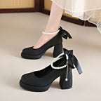 Damen elegante Blockabsatzpumps mit Perlenschmuck und transparentem Riemchen R&B