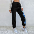 Damen Freizeithose mit buntem Schmetterlingsdruck und elastischem Bund