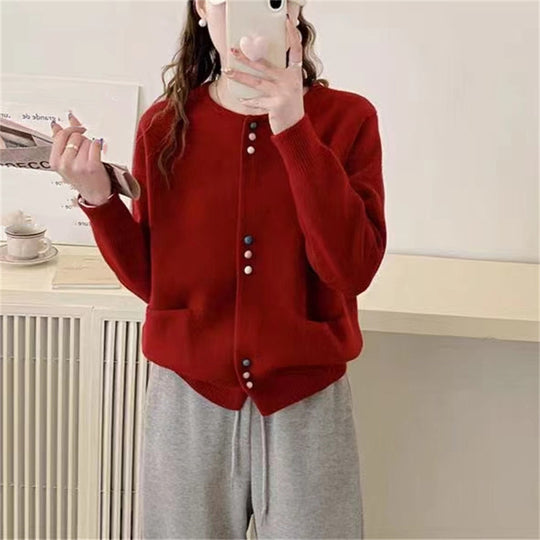 Damen gemütliche Strickjacke mit bunten Knöpfen und praktischen Taschen R&B