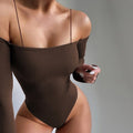 Damen Off-Shoulder Bodysuit mit langen Ärmeln und schmalen Trägern
