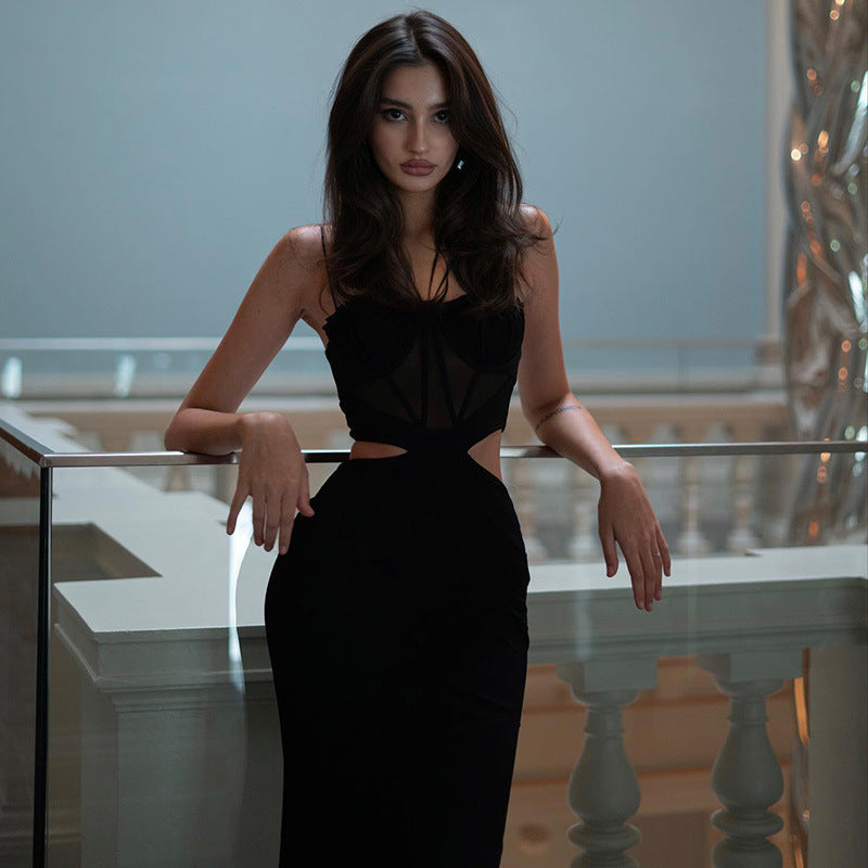 Damen Elegantes Maxikleid mit raffinierten Cut-Outs und transparenten Details R&B