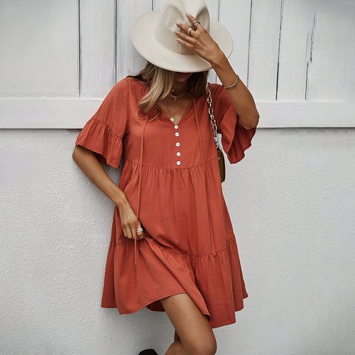 Damen Freizeitliches Kurzarm-Kleid mit femininem Rüschensaum und Knopfleiste R&B