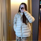 Damen gesteppte Winterjacke mit hohem Kragen und praktischen Seitentaschen