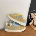 Damen Modische Freizeitsneakers mit weichem Wildleder-Obermaterial und bunten Akzenten R&B