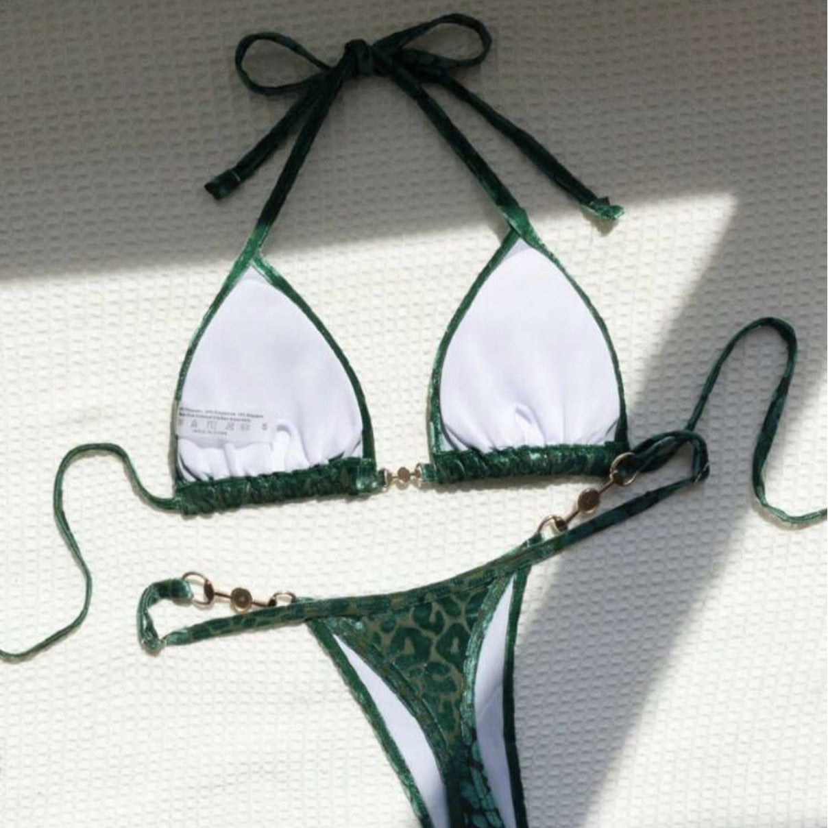 Damen Triangel-Bikini mit dekorativen Akzenten und raffiniertem Schnitt R&B