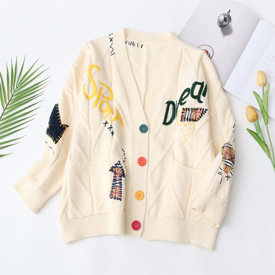 Damen Gemusterter Strickcardigan mit einzigartigen Stickmotiven und bunten Knöpfen R&B