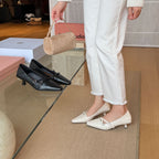 Damen elegante Slingback Pumps mit modischem Riemchen und hochwertiger Leder-Oberfläche R&B