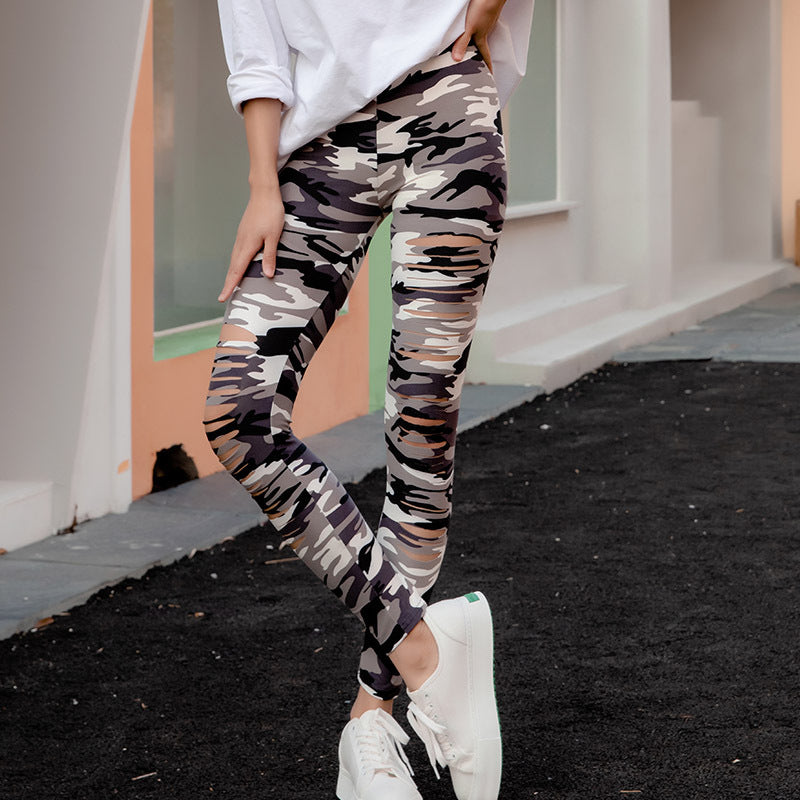 Damen Sport-Leggings mit Camouflage-Muster und Schnitt-Details