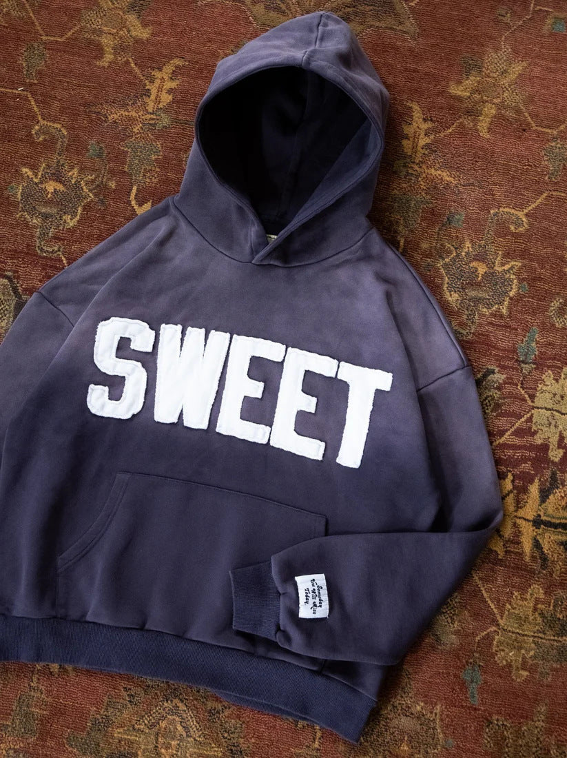 Unisex nan weit geschnittener Kapuzenpullover mit aufgesetzten Buchstabenapplikationen und Kängurutasche R&B