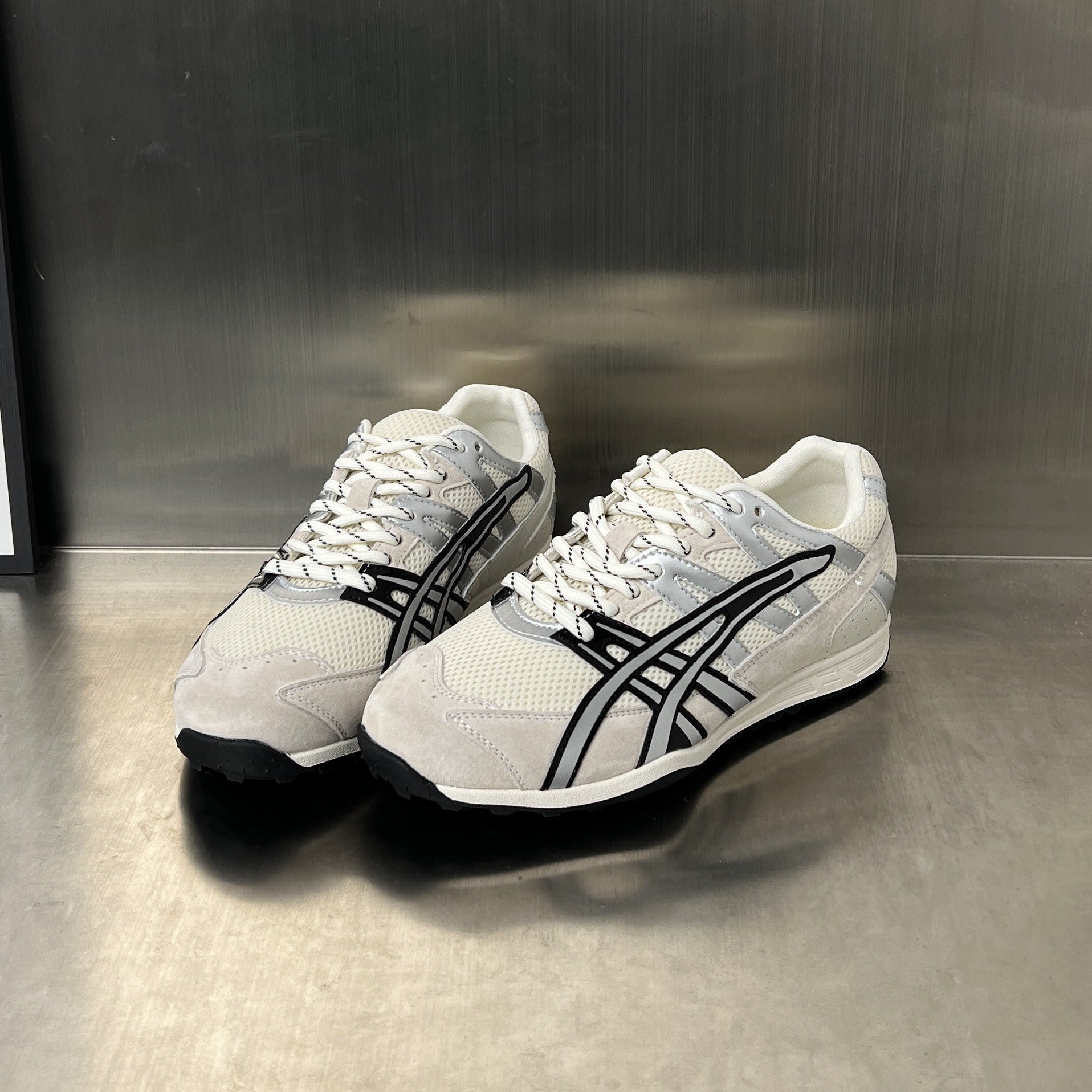 Damen Sportliche Laufschuhe mit atmungsaktiver Mesh-Oberfläche und stoßdämpfendem Fußbett R&B