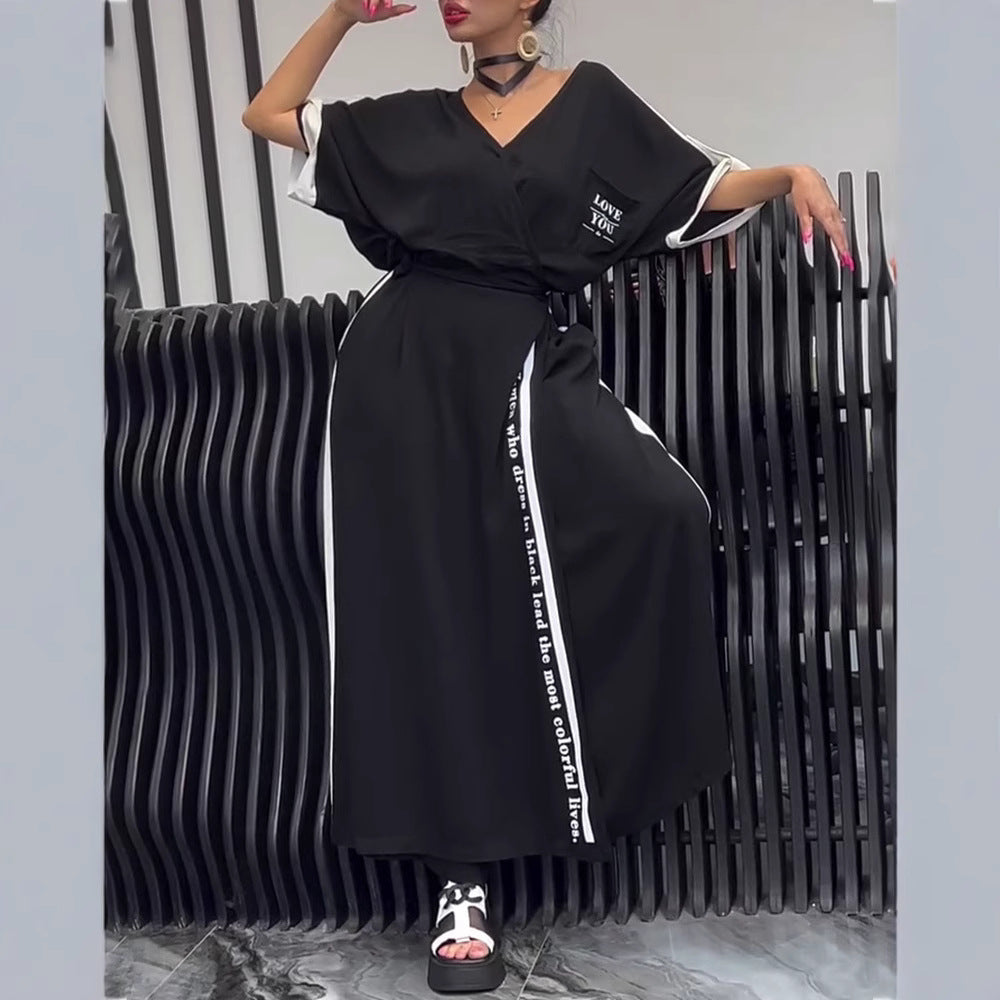 Damen nan sportlich-elegantes Maxikleid mit V-Ausschnitt, Taillengürtel, Kontrastseitenband und Brusttasche R&B