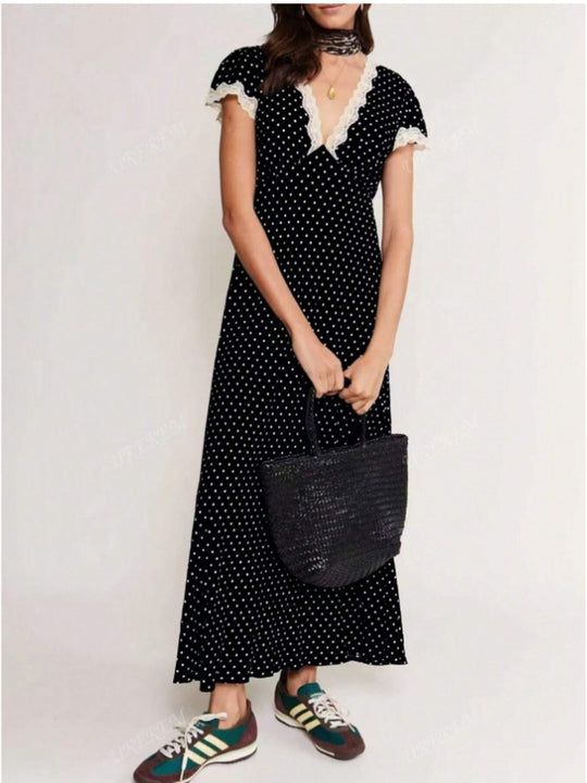 Damen Maxikleid mit raffiniertem Schnitt und floralen Spitzenakzenten R&B