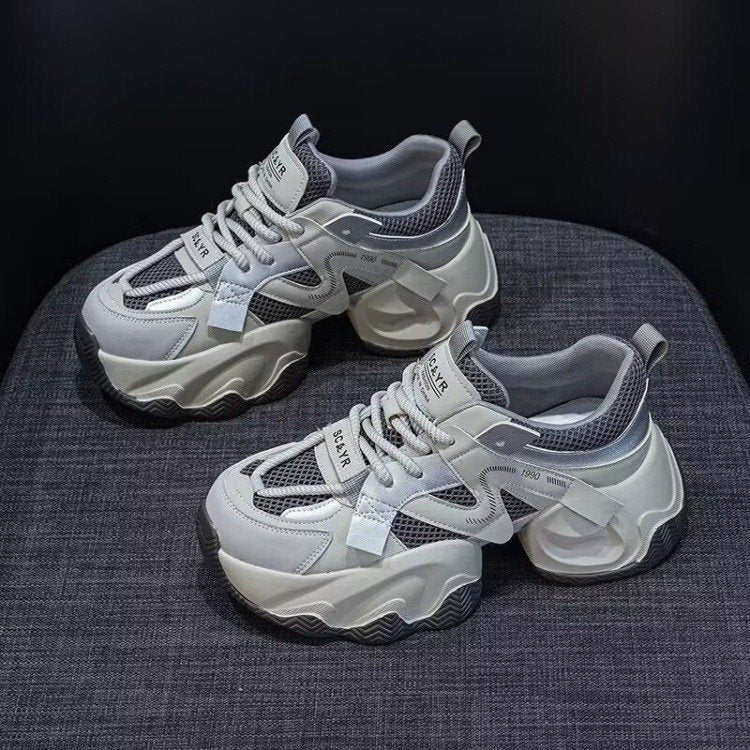 Damen Sportliche Sneakers mit rutschfester Sohle und atmungsaktivem Obermaterial R&B