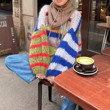 Damen Kuscheliger Strickpullover mit weit ausgestellten Ärmeln und buntem Streifenmuster R&B