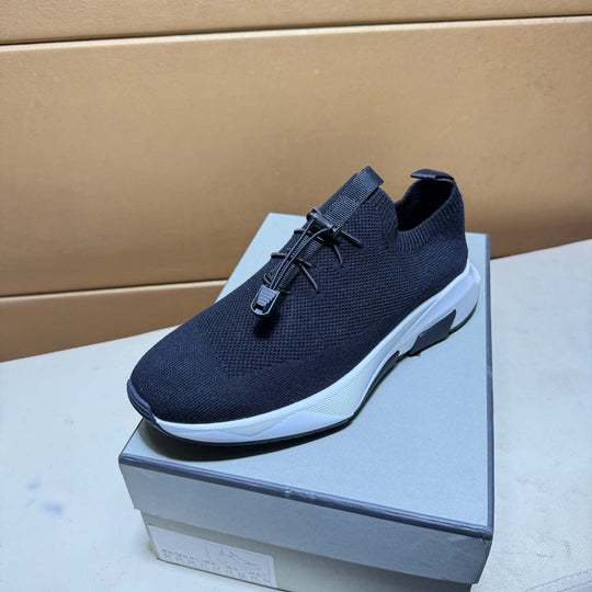 Damen Sportliche Sneakers mit innovativer Schnürtechnologie und atmungsaktivem Obermaterial von R&B