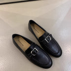 Damen elegante Mokassins mit dekorativem Schnallenverschluss R&B