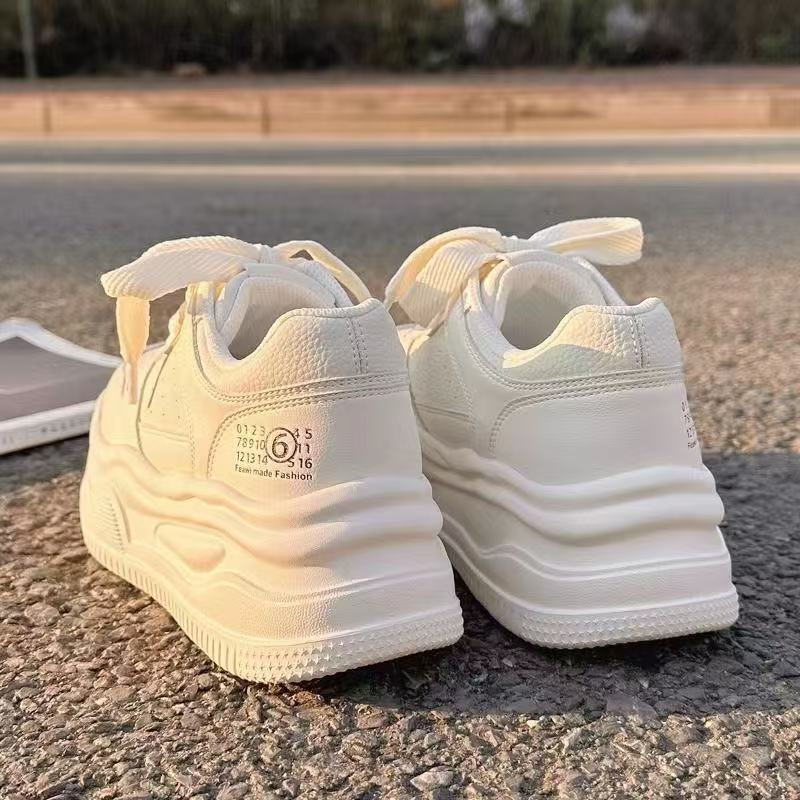 Damen Sportliche Chunky Sneakers mit dämpfender Sohle und atmungsaktivem Obermaterial R&B
