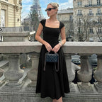 Damen Elegantes Maxikleid mit quadratischem Ausschnitt und fließendem Rock R&B