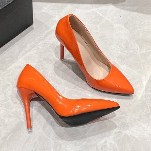 Damen elegante stiletto Pumps mit hochglänzender Oberfläche R&B