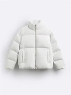 Damen gesteppte Winterjacke mit hochschließendem Kragen und seitlichen Eingrifftaschen Hedi-Mode