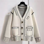 Damen Strickjacke mit einzigartigem grafischen Design und hochwertigen Knopfdetails R&B