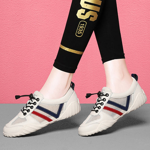 Damen Sportliche Mesh-Sneaker mit rutschfester Sohle und elastischen Schnürsenkeln R&B