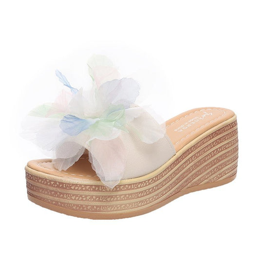 Damen elegante Wedge-Pantoletten mit floralen Akzenten R&B