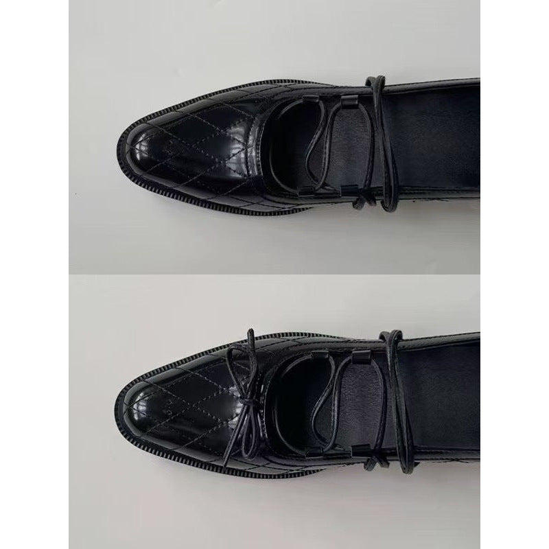 Damen elegante Schnürschuhe mit glänzendem Obermaterial und dekorativem Muster R&B