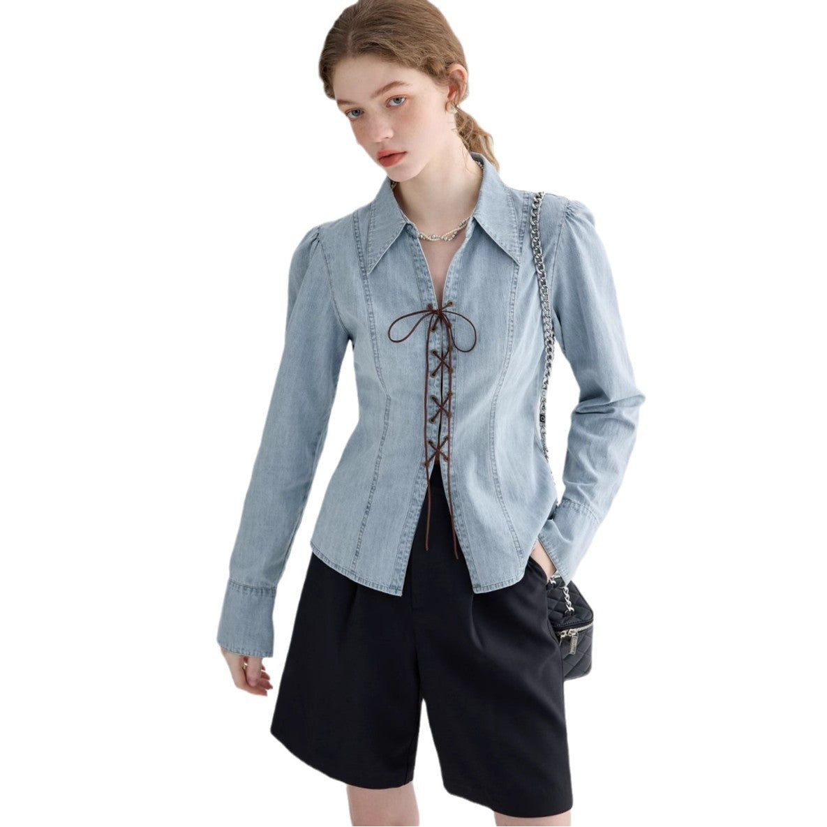 Damen Denim-Bluse mit historischem Schnürdetail und lässiger Passform R&B